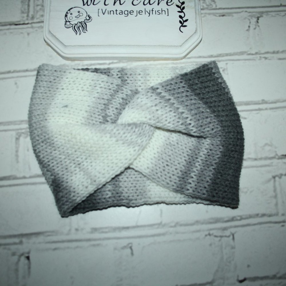 Gray and white striped NWoT handmade Knit headband ear warmer - Picture 2 of 5